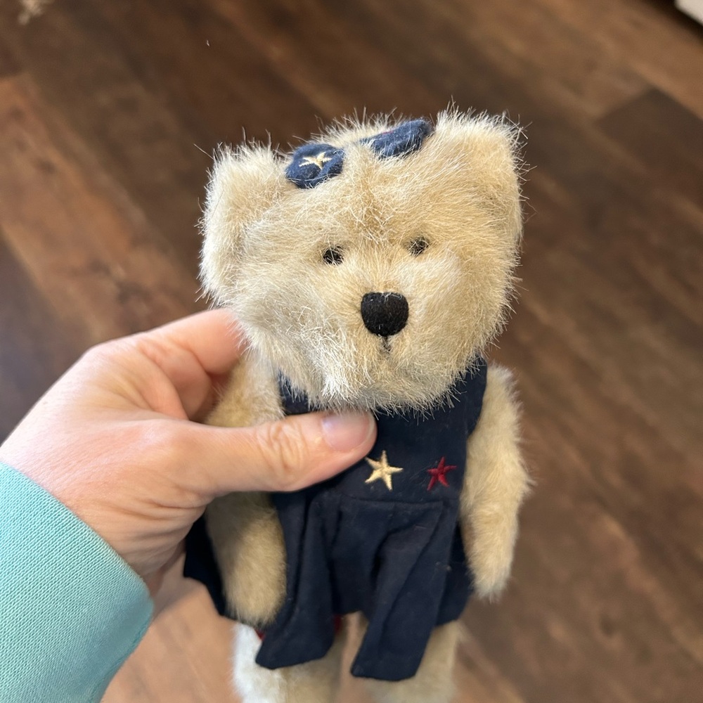 Boyd’s Bears T. Lynne Bearyproud T.J.’s Best Dressed Collection 1988-2002